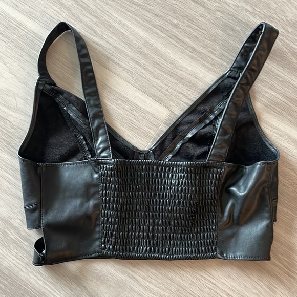 Zara leather crop top - Picture 6 of 6
